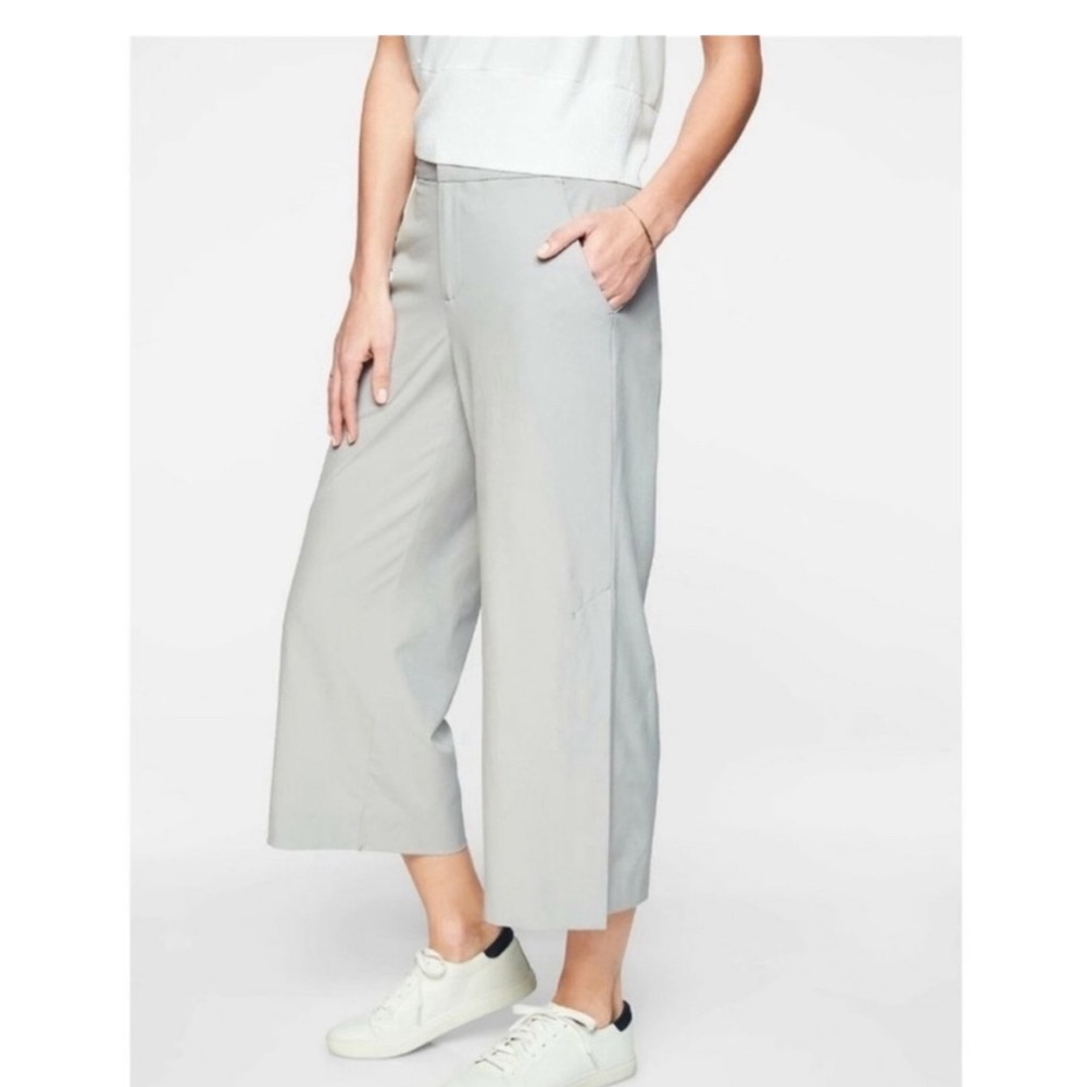 Athleta Tribeca Wide leg crop light grey Travel Work 281969 SZ 8 TALL